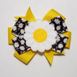 3.5&quot; Daisy Hair Bow *You Choose Solid Bow Color*