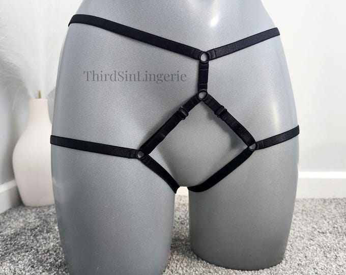 DITA Crotchless Lingerie Panties, Thigh Harness, Adjustable Knickers for Women, Strappy Open Lingerie, Goth Rave Accessories