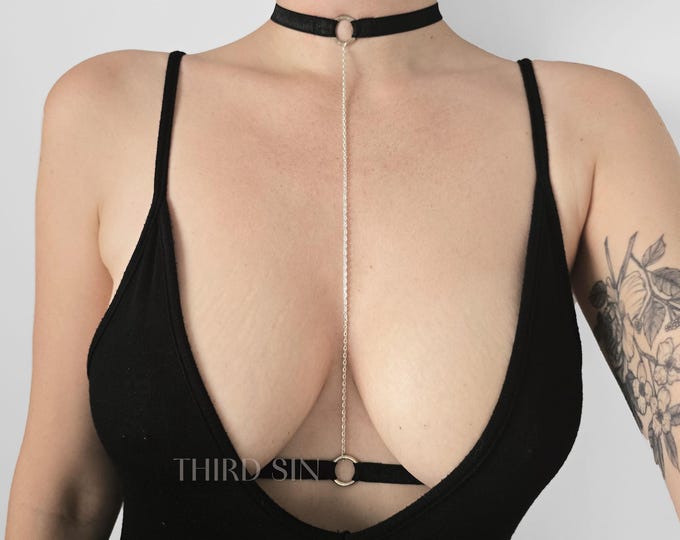 BOUDOIR | Harness with Chains, Cupless Cage Bra with Choker, Women's Intimate Accessories for Lingerie or Festivals