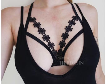 DAISY Bloemen Bralette met Harnas | Kanten laagjesstuk voor tops met diepe V-hals | Lingerie & Festivalkleding