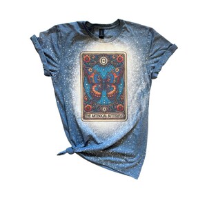 Antisociaal vlindertarotkaart gebleekt T-shirt