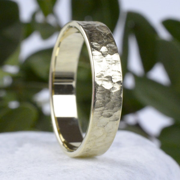 Bague en or jaune 8kt 333 | 4 mm de large avec structure | Bague fantaisie | Gravure gratuite personnalisée