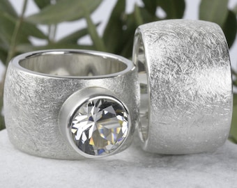 Partnerringen/trouwringen van 925 zilver met bergkristal 10 mm| 14 mm breed | Gepersonaliseerde Frosted vriendschapsringen