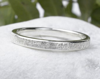 Bandring aus 925 Sterling Silber, Trauring 2,5 mm breit | Mit Gravur personalisiert kombinierbare Ringe