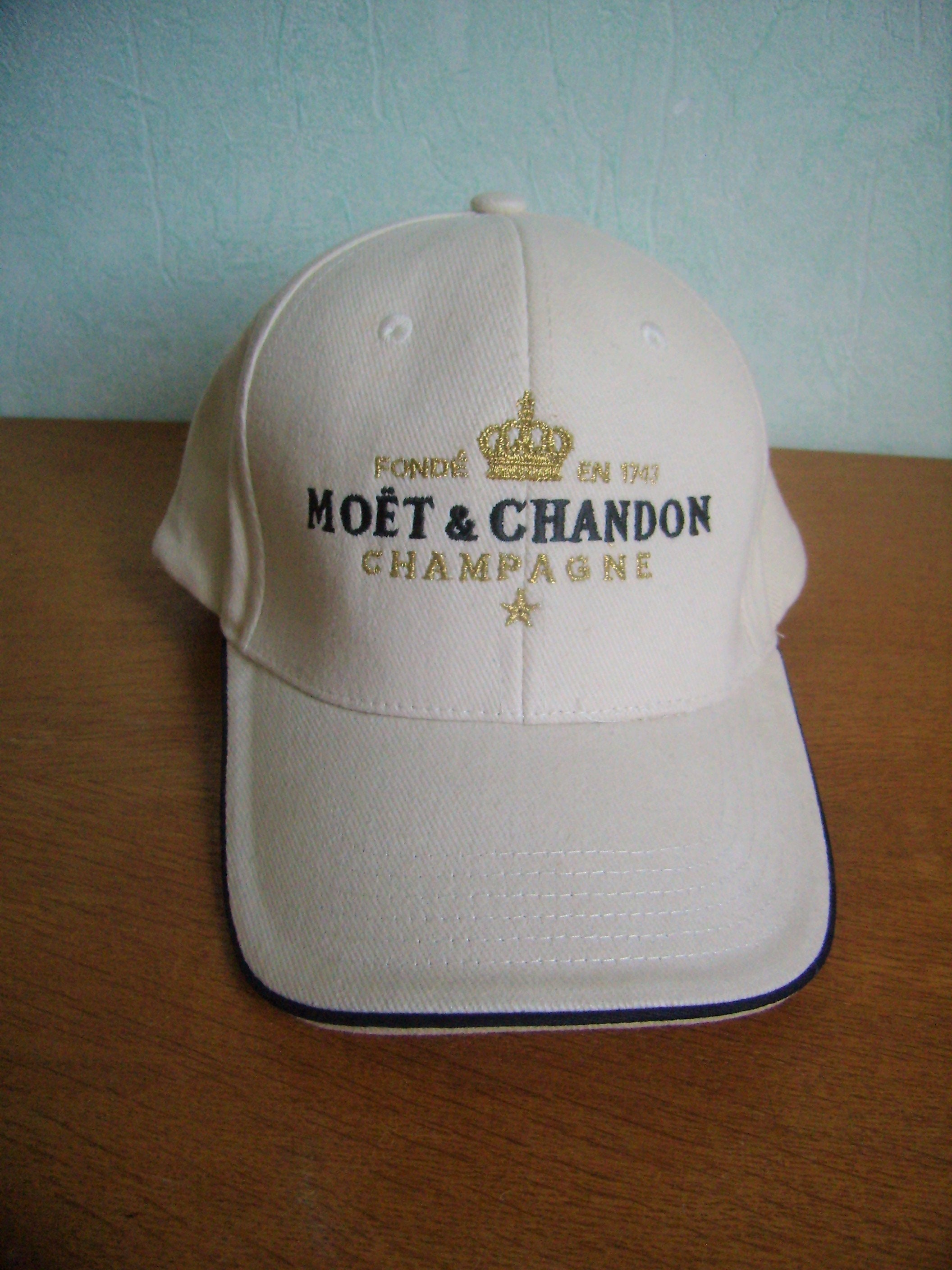 Rare Authentic moët Et Chandon Advertising Cap -  Finland