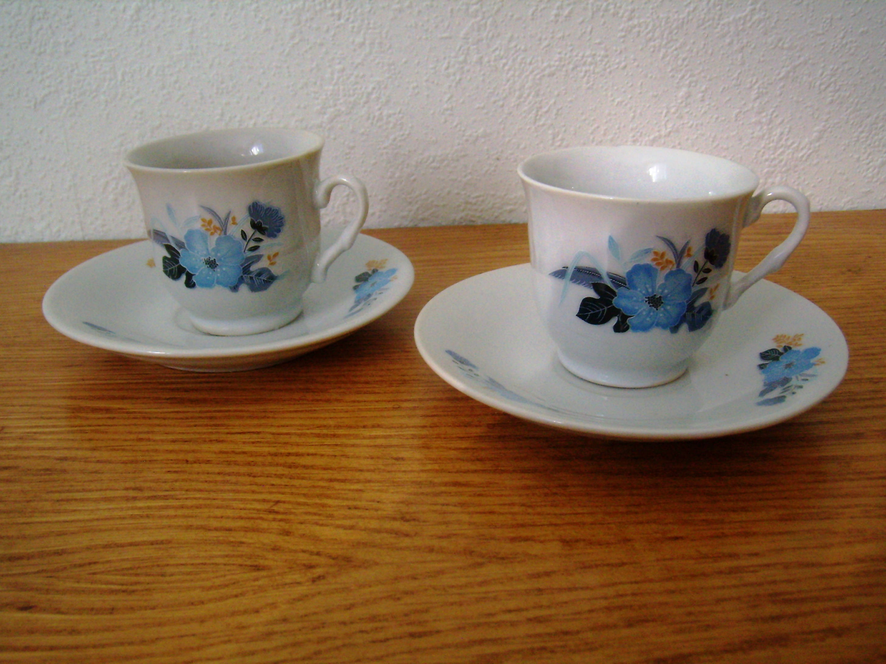 Lot de 2 Tasses à Café/Expresso, Motif Fleurs Bleues, Porcelaine Chine, 1970