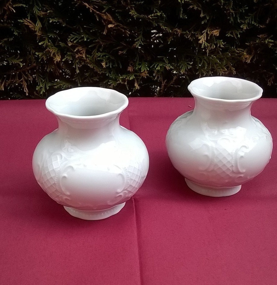 2 Petits Vases à Fleurs en Porcelaine Blanche, Porcelaine Bavaria, German Vintage