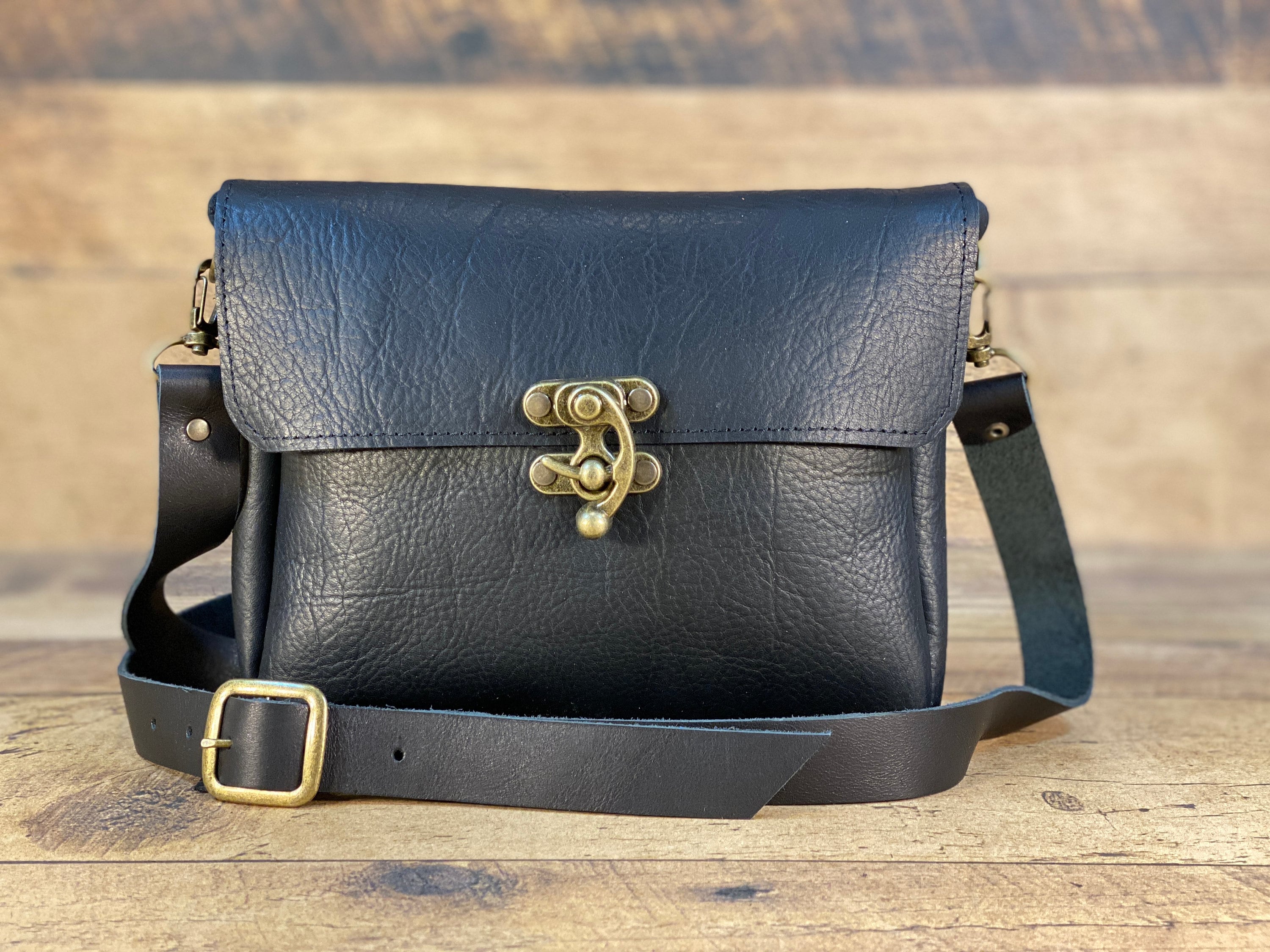 Black Leather Purse -  Canada