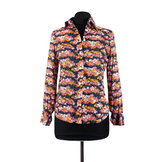 Floral Blouse Medium / long sleeves 70s 80s vintag