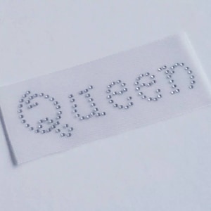 Queen Rhinestone Appliqué, &quot;Queen&quot; Iron on Transfer, Royal &quot;Queen&quot; Word Bling, DIY Bling, Rhinestone Queen, Crystal Queen Appliqué, Sparkle