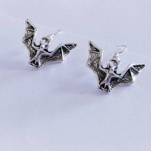 Bat Earrings, Gothic Bat Dangle Earrings, Gothic Jewelry, Halloween Earrings, Costume Accessory, Statement Earrings, Halloween Jewelry, Bats