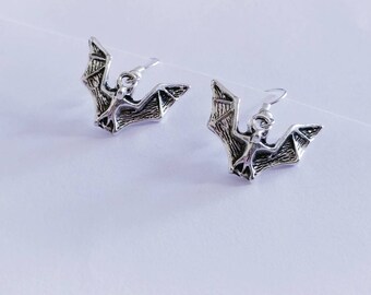 Bat Earrings, Gothic Bat Dangle Earrings, Gothic Jewelry, Halloween Earrings, Costume Accessory, Statement Earrings, Halloween Jewelry, Bats