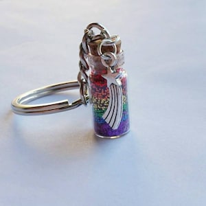 Rainbow Keychain, Shooting Star Rainbow Keychain, Rainbow Glitter Keychain, LGBTQ Pride Rainbow Keychain, Lesbian Keychain, Rainbow Zip Pull