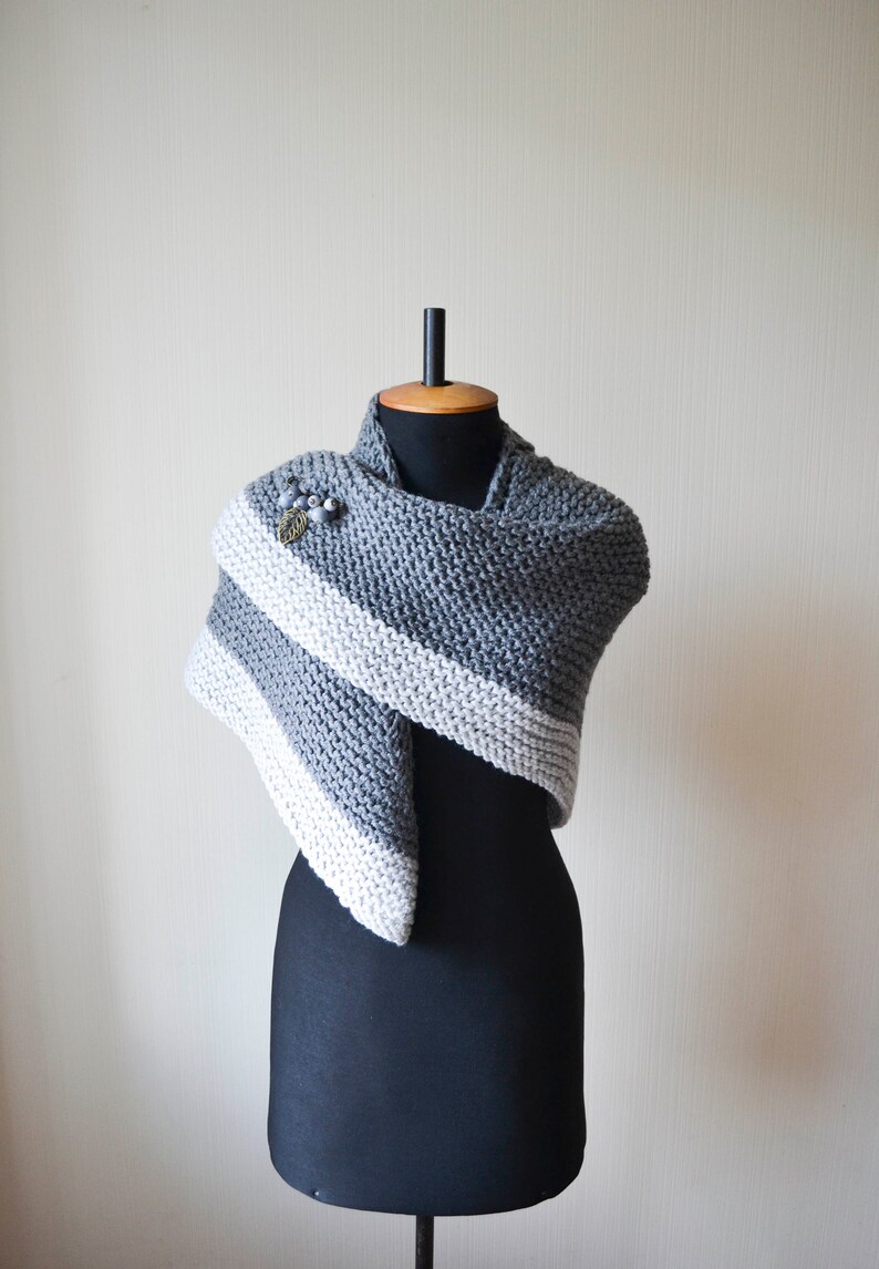 Hand knit shawl Chunky knit shawl Gray knitted shawl Womens Etsy