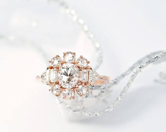 Sheila Vintage Inspired Diamond Cluster Ring en oro rosa de 14 quilates