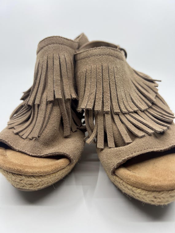 Minnetonka Suede Fringe Wedge Sandals – Boho Styl… - image 9