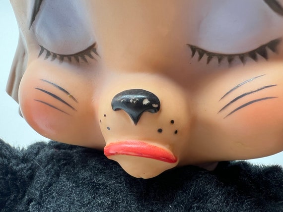 RARE Vintage VINYL FACE Knickerbocker Co. - Pouting Animals