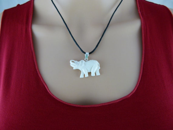 White elephant best sale necklace