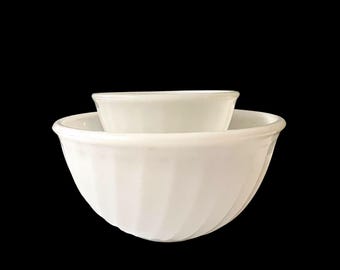 Anchor Hocking Fire King Ware Bowl White Swirl Glass 6