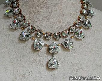 Collier en diamants taille trillie, collier en cristal autrichien taillé à la mine, collier ana wintour, bijoux d'événement audacieux, grand collier pendentif