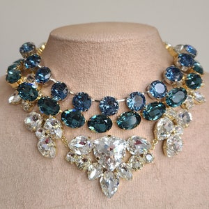 Austrian crystal trilliant cut bib necklace, regal jewelry, Indicolite oval collet, denim blue ana wintour necklace, luxury diamond jewelry