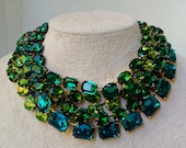 Austrian crystal necklace,Anna Wintour necklace,old mine cut emerald riviere,peridot cushion cut collet,Georgian Paste,oval green necklace