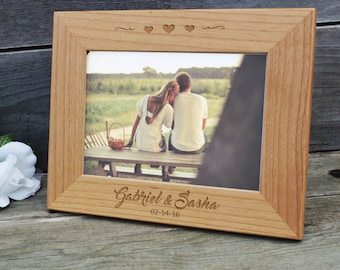 Engagement Gift, Engagement Frame, Engagement Present, Personalized Engagement Picture Frame 4x6, Bride to Be gift, Wedding countdown
