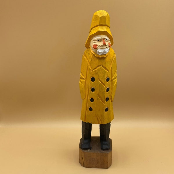 Vintage Carved Wood Fisherman Sea Captain Carving Figurine Yellow Raincoat Fisherman Statue Nautical Coastal Ocean Beach House Decor