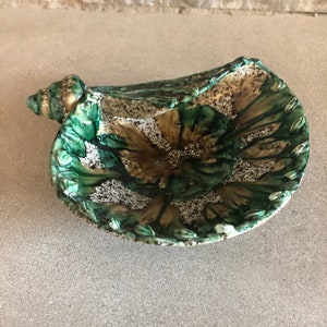 Italian Pottery Green Ceramic Shell Bowl Seashell Ocean Seaside Beach Home Decor Shell Shaped Bowl Green Brown Nautical Bowl Conch Pottery