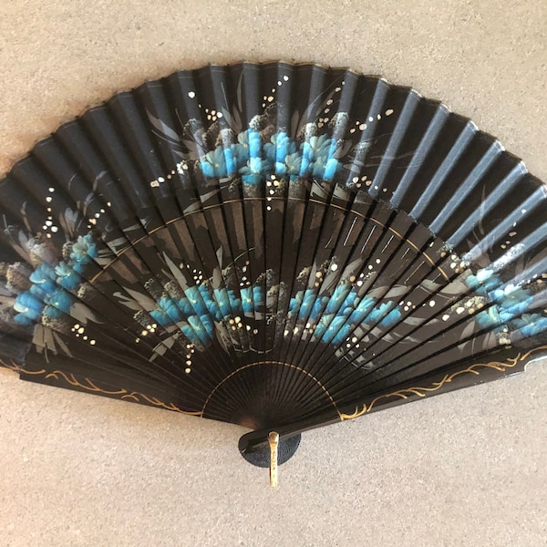 Vintage Asian Hand Fan Hand Painted Blue and Black Fabric Wood Fan Fabric Formal Ladies Handheld Expandable Fancy Spanish Dance Party Fan