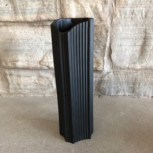 AK Kaiser Black Bisque Porcelain Vase 0283 Signed by Manfred Frey MCM Black Ribbed Vase Collectible Black Designer Vase Mid Century Vase