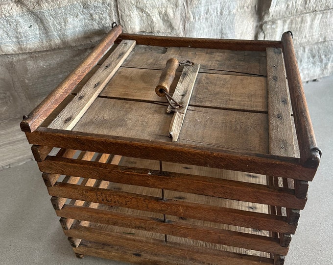 Vintage Humpty Dumpty Wood Slat Egg Crate Wooden Egg Box Rustic Wood