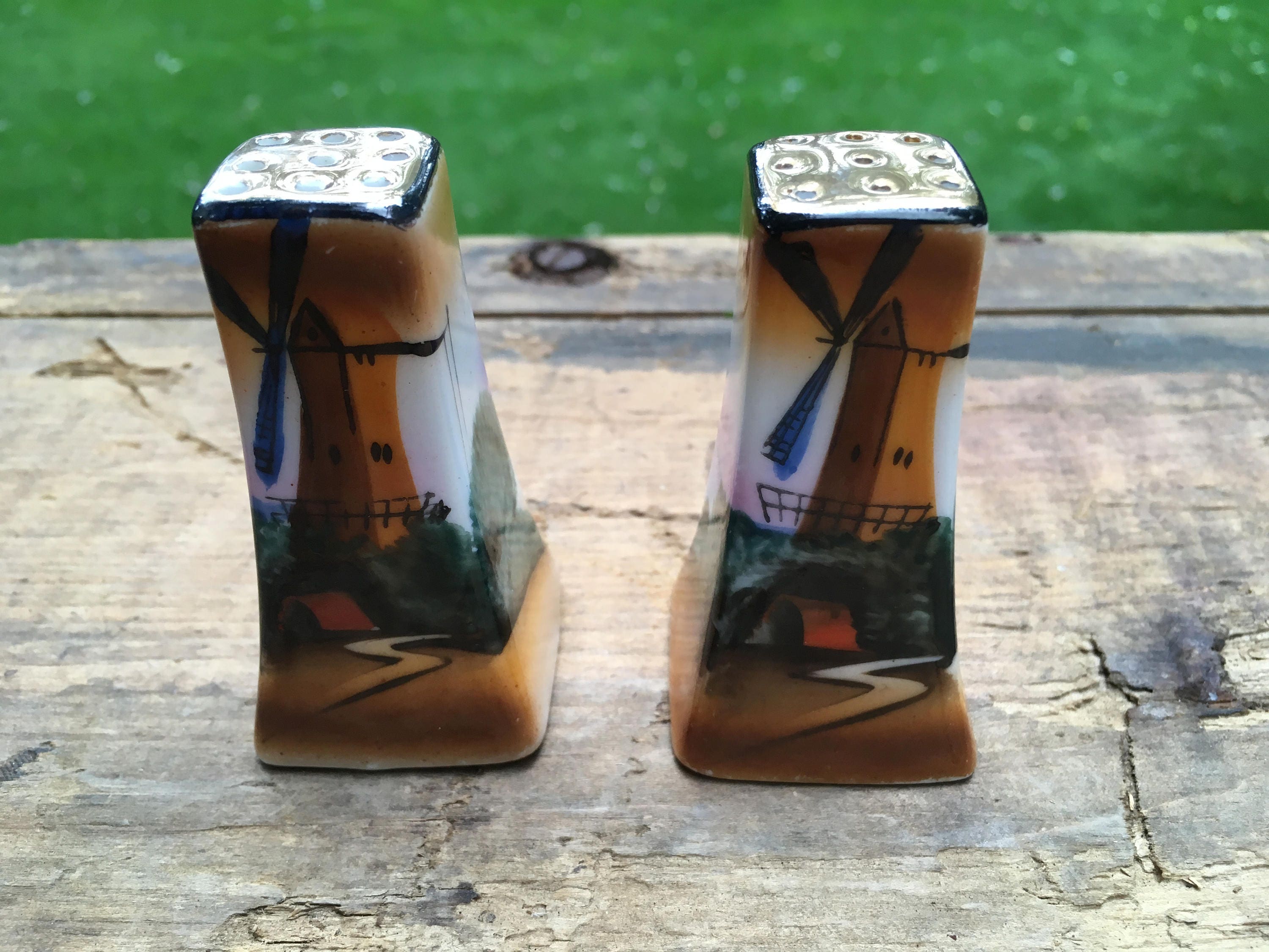 Vintage Windmill Salt and Pepper Shakers Made in Japan Vintage Etsy