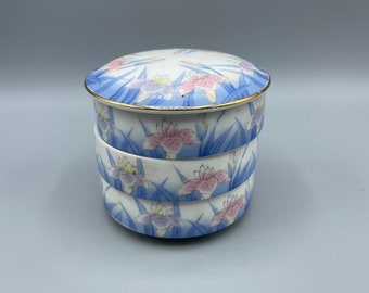 Porcelain 3 Tier Stacking Jubako Boxes Round Asian Blue White Chinese Stacking Food Serving Bowls Otagiri Japan OMC Blue Pink Floral Dishes