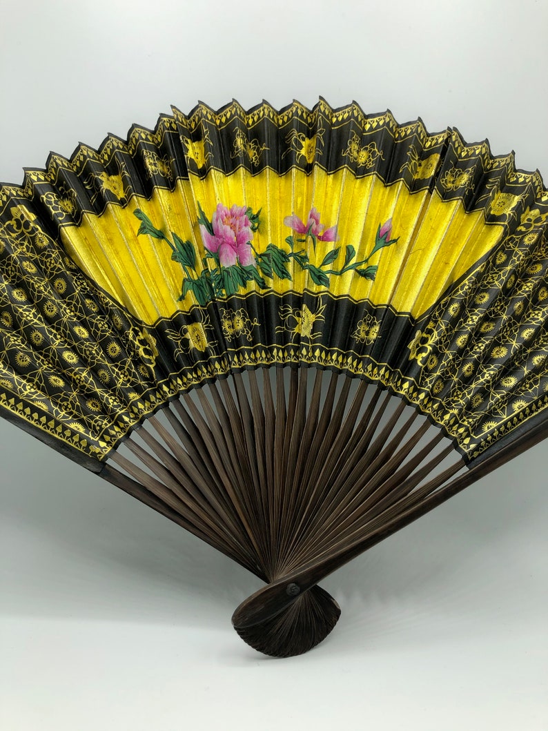 Antique Asian Hand Fan Vintage Gold Black Design Pink Flowers Ladies Japanese Handheld Mid Century Expandable Spanish Dance Party Fans Japan