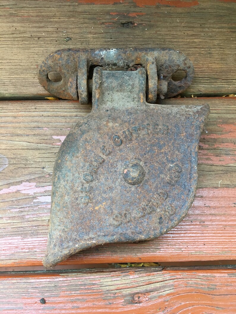 Antique Barn Pulley Vintage Cast Iron Pulley For Industrial Etsy