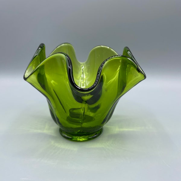 Vintage Avocado Green Art Candlestick Swung Glass Bowl 6 Petal Dish Bowll 1960s 1970s Handkerchief MCM Glassware Candle Holder