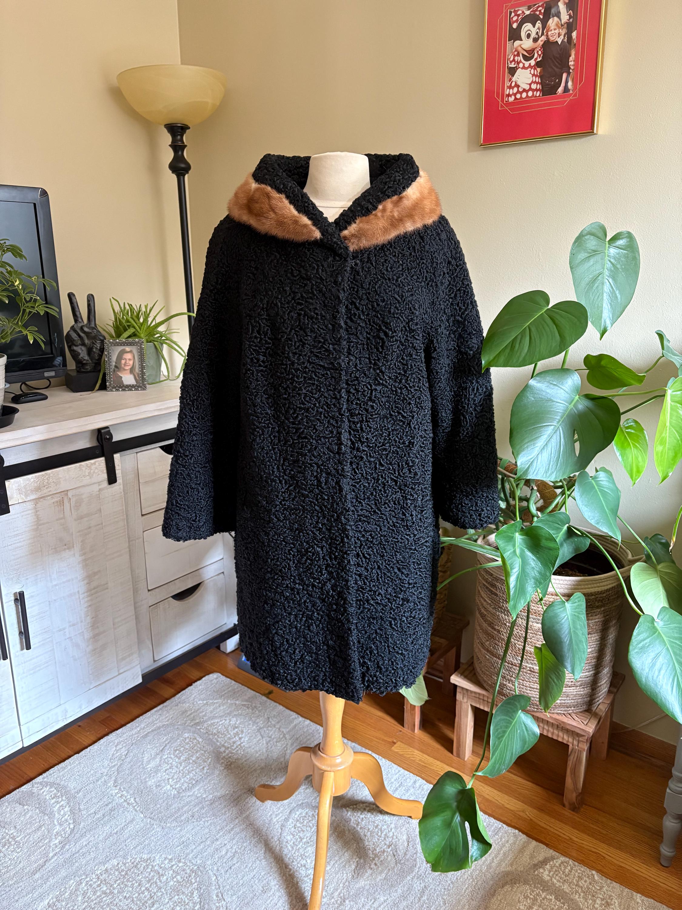 Bunny Curly Fur Coat[2colours] – REBORNE