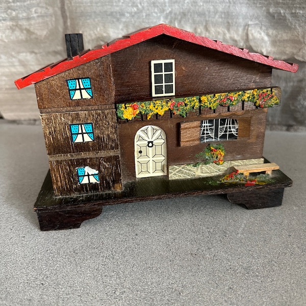 Vintage Wooden Swiss Chalet Music Box Jewelry Storage Wind Up Musical Box Cottage Music Box Made in Japan Mini Swiss Cottage Replica