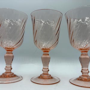 Vintage French Glassware Rosaline Vintage Wine Glasses Set of 3 Arcoroc Luminarc Stemware Swirled Pink Wine Glasses France Pink Glass