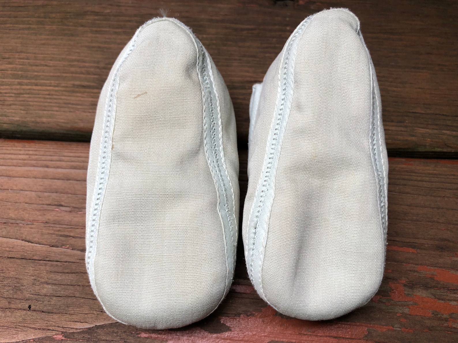 vintage baby booties crib shoes mrs day's ideal baby shoe cotton ballet baby slippers mid century antique vintage nursery de