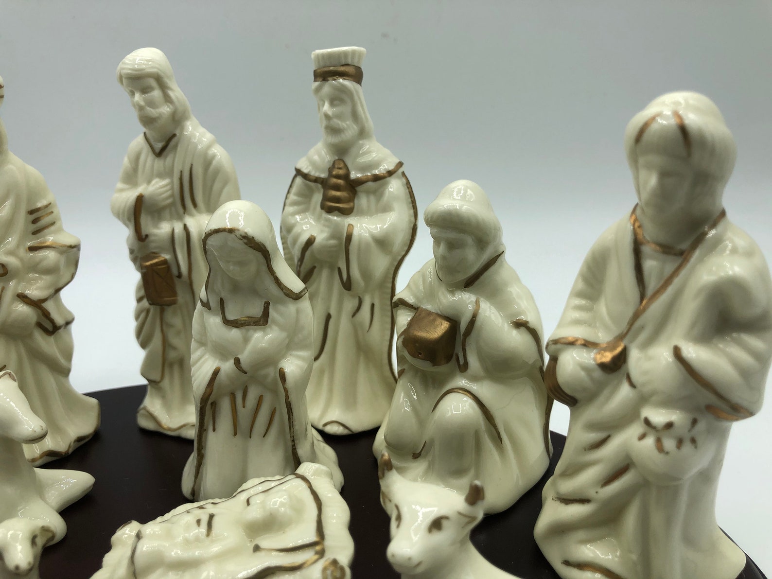 Vintage White Gold Porcelain Nativity 11 Piece Set Christmas Etsy