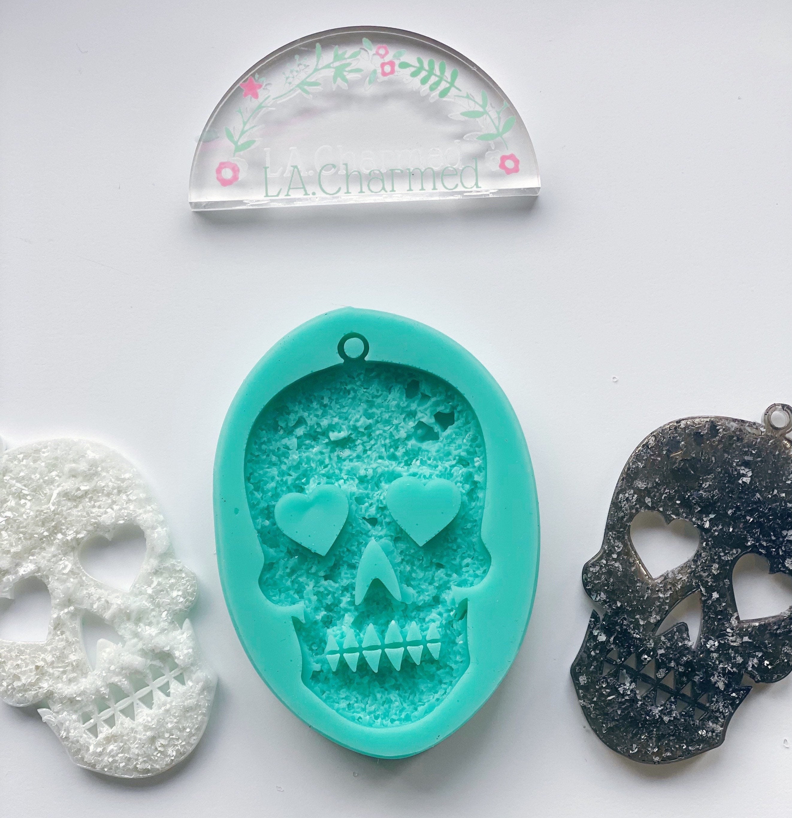 Druzy skull keychain silicone mold, resin mold – Easely Mixed Studio, LLC