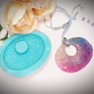 Druzy Cabochon Silikonform: Handgemachte Schmuckherstellung
