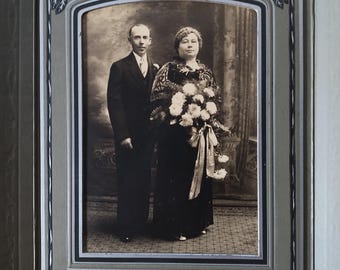 Marco de cartón de tres paneles con una fotografía de una pareja Art Déco, 1920-1930, antiguo, EE. UU.