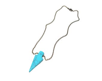 Turquoise Howlite Gemstone Arrowhead Chain Necklace