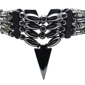 Traditional 4 Row Carved Buffalo Bone Hairpipe Tribal Choker Necklace with Arrowhead Pendant