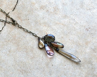 Collier à pampilles en cristal terreux