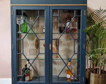 Vintage Art Deco Gin Cocktail Drinks Cabinet