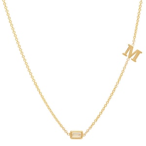 Oro macizo de 14 quilates, diamante baguette, collar inicial, collar de letras, oro amarillo, oro blanco, oro rosa, collar de letras Kyomi